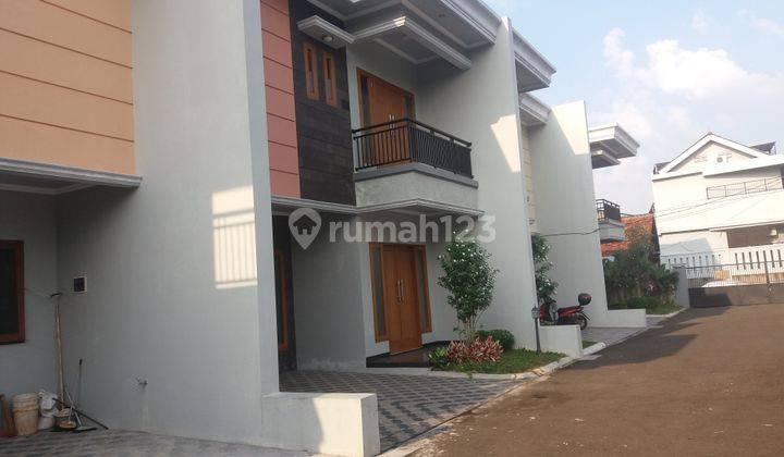 Rumah Baru Rp 3 M,Rumah Baru dalam Cluster dekat Tol Veteran, Rempoa, Tangerang, Banten 1