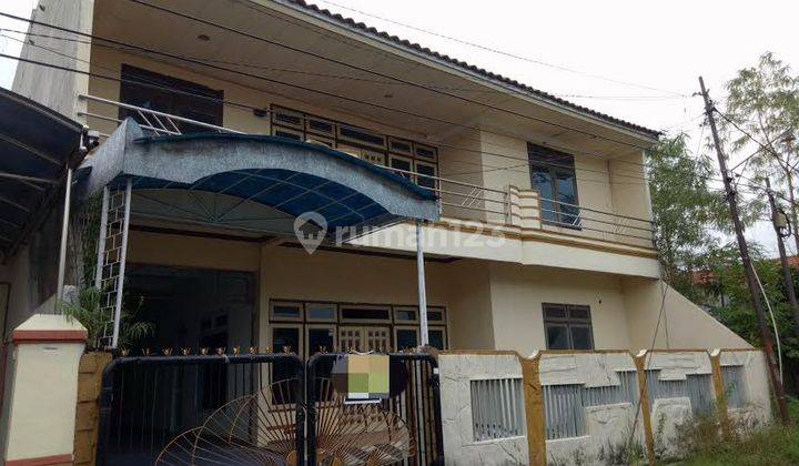 Rumah Besar 2 Lantai di Pepelegi Indah Waru Sidoarjo 1