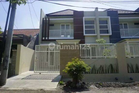 Rumah gress minimalis di Medokan Asri Surabaya 1