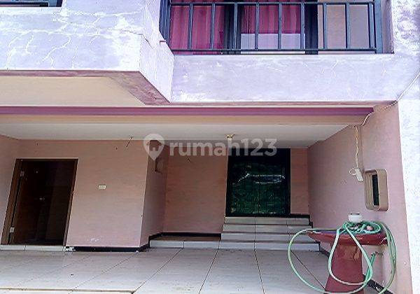 Villa  hitung tanah  dibawah  harga pasaran Bandung 3,75M 2