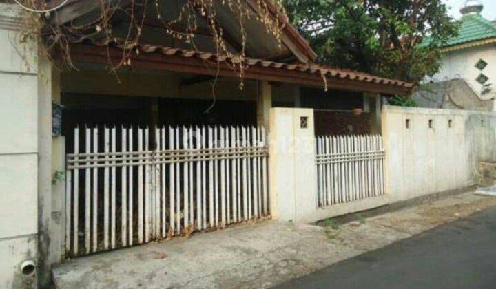 Rumah di cempaka putih murah meriah 1