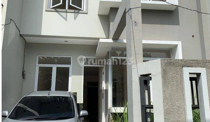 Rumah baru minimalis siap huni di depan sektor 4 bintaro jaya 2