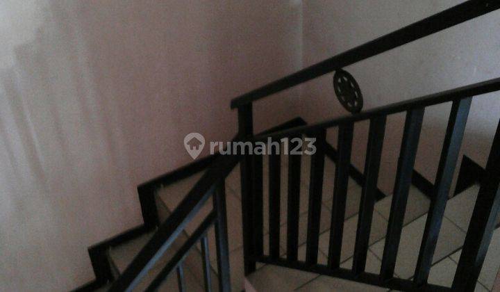 Rumah minimalis di Katumiri Cihanjuang Cimahi  Bandung 2