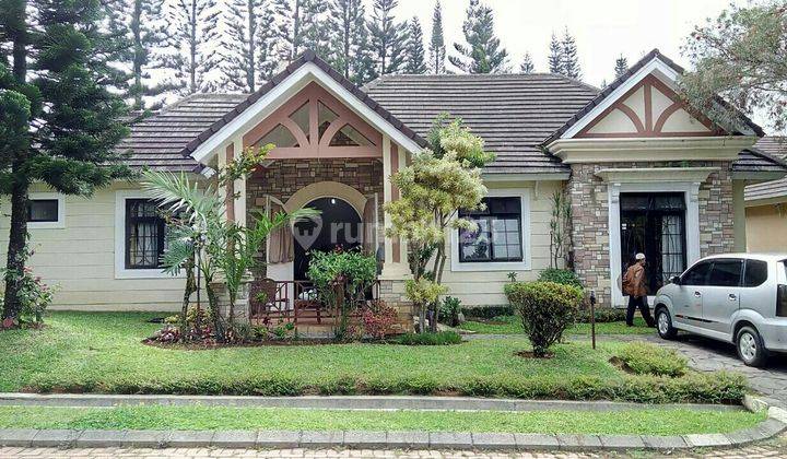 Dijual Villa di Kota Bunga Puncak Bogor Lokasi Nyaman Cocok Untuk Menjauhkan Diri Dari Keramaian Furnished 1