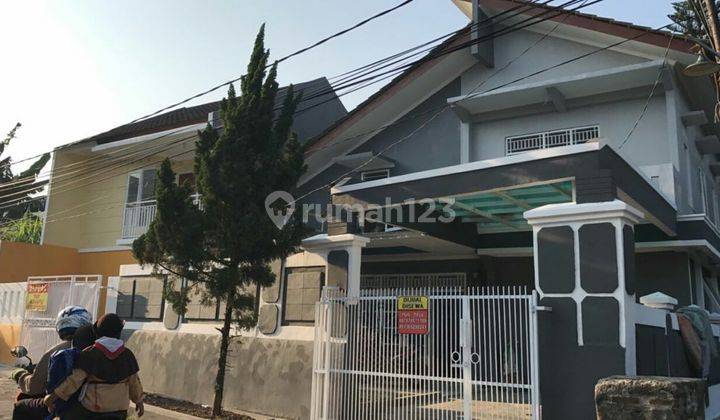 Rumah dengan harga ekonomis namun elegan dengan banyak jendela sbg ventilasi u 1