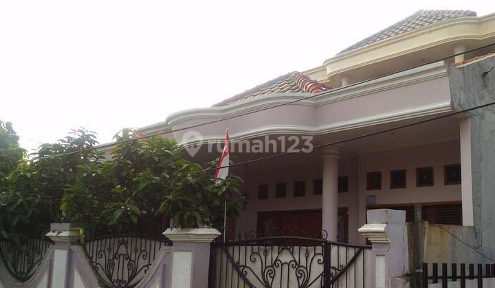 Rumah Di Pancoran Dekat Kompleks Akses Mudah 1