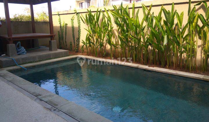 For Lease Luxury Villa In One Gate System Close To Main Road And Jimbaran Beach 1