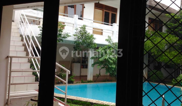 Cinere Blok B, Jalan Pinus, Ada Kolam Renang , Dekat Cinere Mall