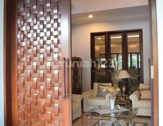 Cinere - Villa Cinere, ada  paviliun