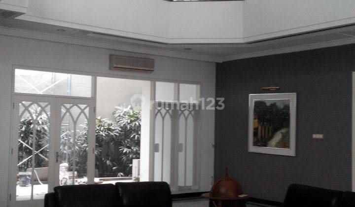 Rumah eksklusif full furnish di Darmahusada Indah 2