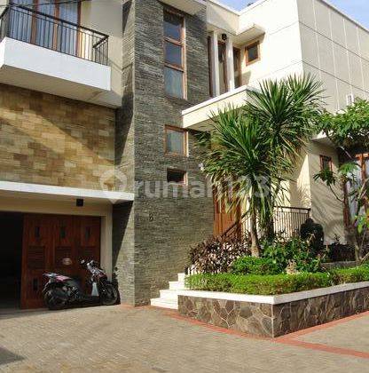 Beautiful Housing Compound With Nice 4 Bedroom At Kemang Timur Area Near To Scbd 1