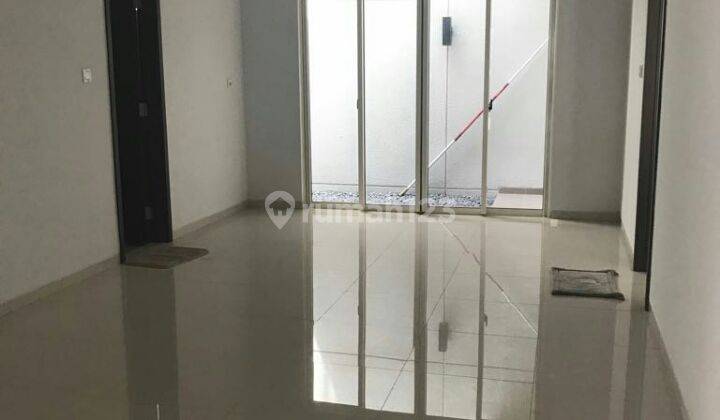 Rumah Lux di Venture Timur Serenia Hills Lebak Bulus 2