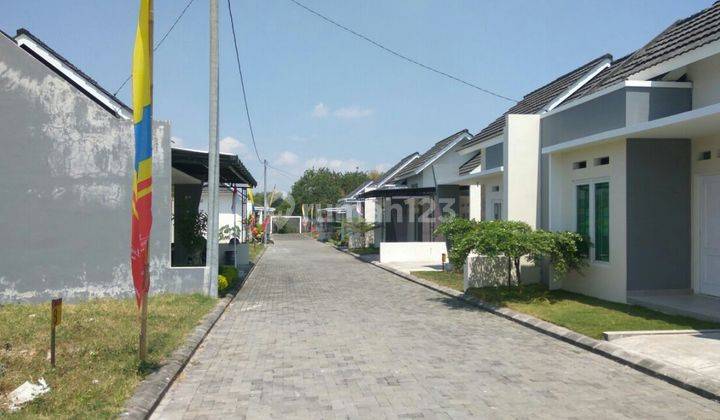 Rumah Cantik Purwomartani 2