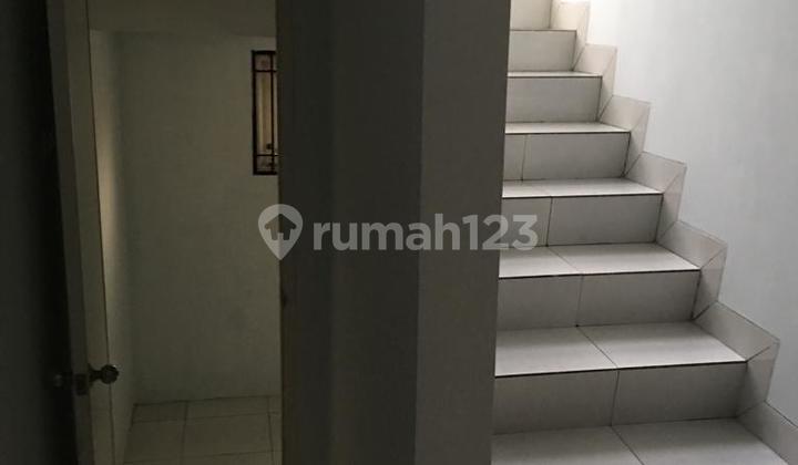 Rumah 2 Lantai di Taman Semanan Indah, Cengkareng, Jakarta Barat 2