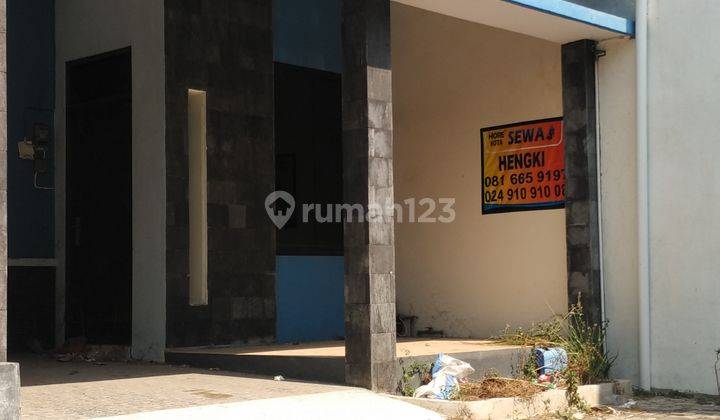 Rumah siap.pakai dekat kampus kedokteran.unimus 1