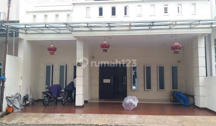 Rumah Cantik Perumahan Taman Anggrek Setiabudi - R-0027 1