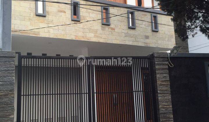 Dijual Rumah Lux Minimalis Setiabudi Dekat Amazing Art 1