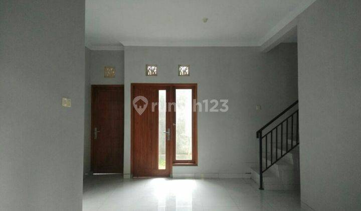 TURUN HARGA RUMAH CANTIK DKT BANDARA 2