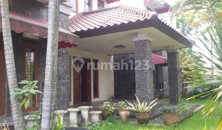Rumah di Bukit Cirendeu 2