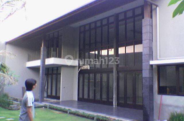 Rumah di Setraduta 2