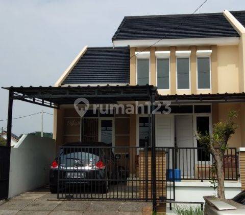 Rumah Cantik Kemang Pratama 5 Bekasi 1