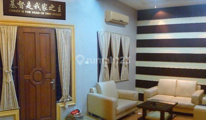 Rumah Full Furnished Komplek Piazza Residence 1