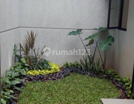 Rumah Siap Huni di Pondok Indah 2