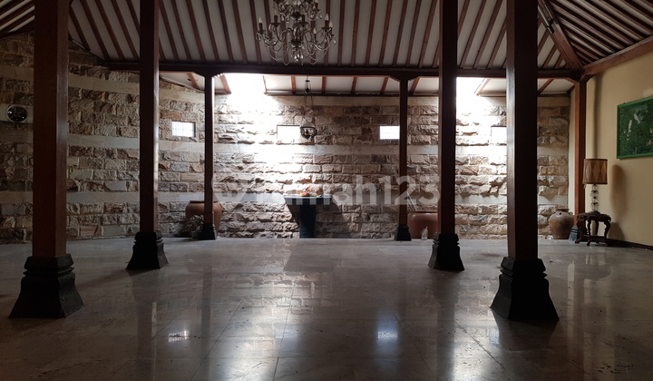 Bali Style House in North Bandung 2