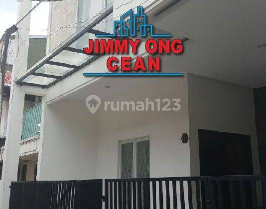 rumah siap huni baru renovasi di bendungan hilir jakarta pusat 1