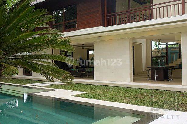 Exclusive Freehold Villa in the Best Location - Seminyak - 1570 - NS 1