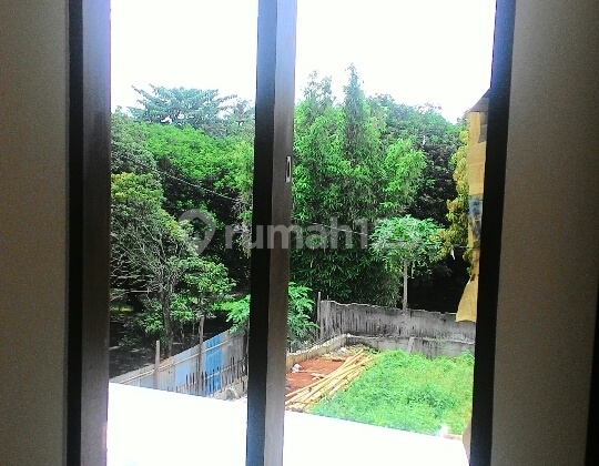 Rumah Baru Dijual. Dalam Cluster. Lebak Bulus 2