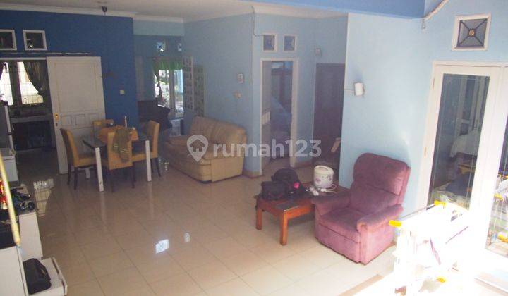 Rumah Nyaman dan murah ditengah kota Jakarta (FULL FURNISHED) 2