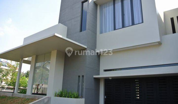 Cilandak - Modern and Bright House 2