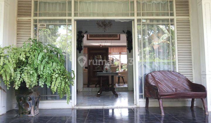 Rumah Asri dalam Komplek Elit 1