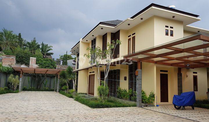 Luxury Home Sayap Ciumbuleuit.. 5 mnt dari Unpar 2