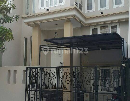 Rumah cantik minimalis Puri Asri 2lt 1