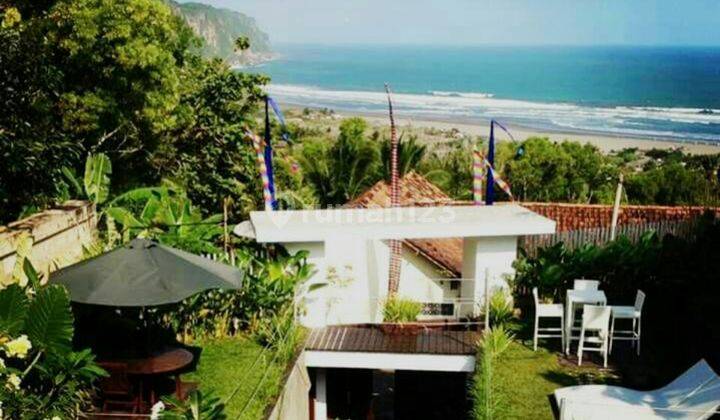 villa di kawasan pantai parangtritis 2