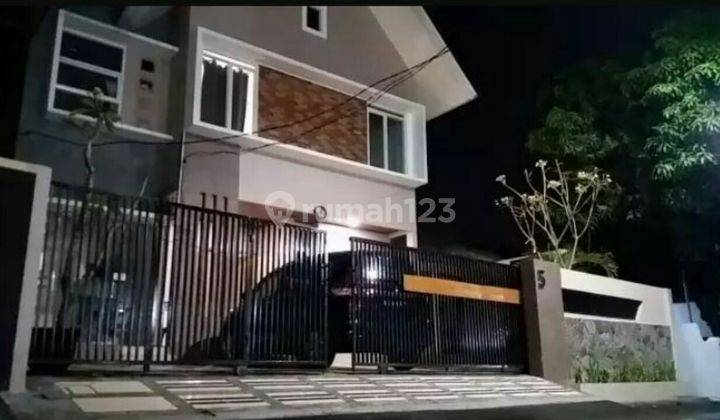 Rumah Baru di Ceger Bambu Apus Cipayung Jakarta Timur Ada Kolam Renang Keluarga, wti 2