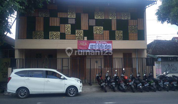 Rumah Strategis Cocok untuk Kafe dan Restoran 1