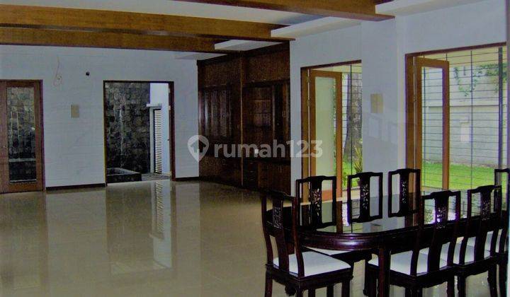 Rumah Furnished Bagus Sekali Di Simprug Garden - 4BR (Lt: 675 m² Lb: 400 m²) $2800/Month, Kebayoran Baru, Jakarta Selatan 2
