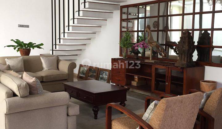 Rumah cantik siap huni dlm Townhouse Kemang 1