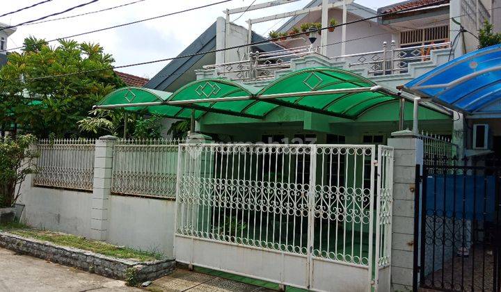 Rumah Cantik 2 Lantai Sunter Kirana LT 160 m2 LB 234 m2, Akses Jalan Lebar 2 Mobil, Dekat Pos Security 1