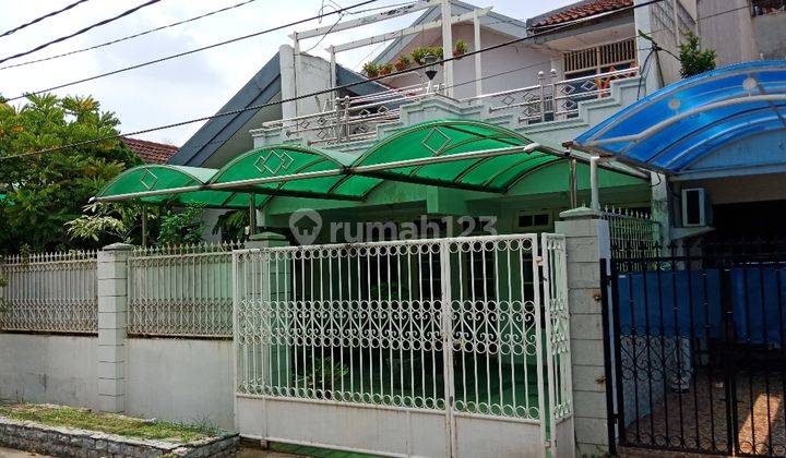 Rumah Cantik 2 Lantai Sunter Kirana LT 160 m2 LB 234 m2, Akses Jalan Lebar 2 Mobil, Dekat Pos Security 2