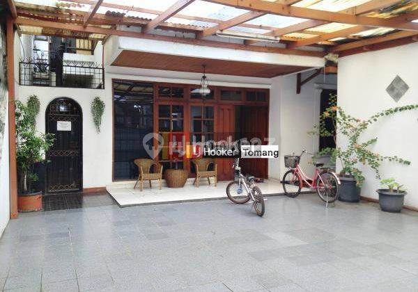 RUMAH Terawat Ada 9 Kamar Kost Lokasi Strategis daerah Grogol Jakarta Barat 1