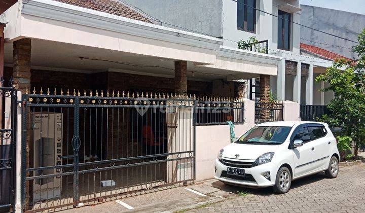 Rumah Cantik Cluster 2 lantai Kelapa Gading LT 136 m2 di bawah NJOP harga termurah, Lebar Jalan 2 mobil 1