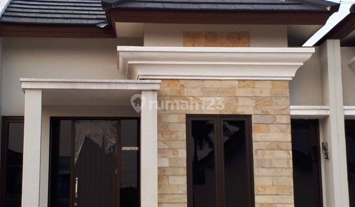 Rumah Cantik Asri dan minimalis harga terjangkau 1