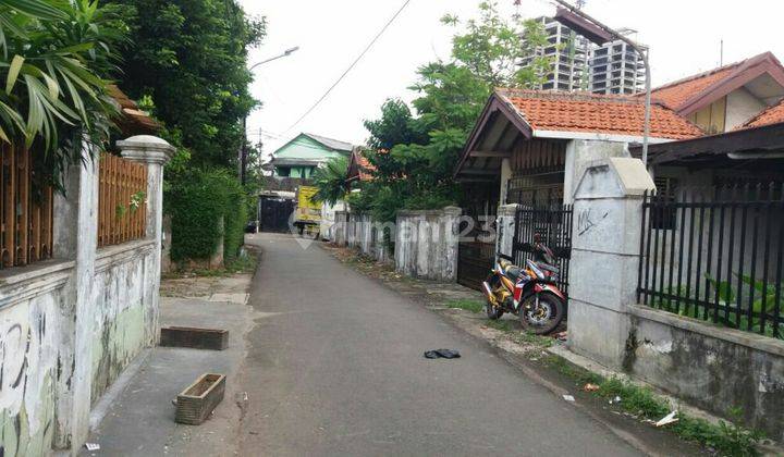 Dijual Rumah  Tua Hitung Tanah Kebon Jeruk Dekat Binus 2