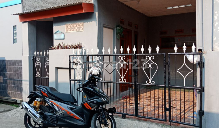 Rumah 2 Lantai di Tanimulya, Cimahi 1