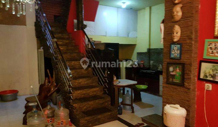 Dijual Murah Rumah Manyar Tirtoyoso Surabaya 2