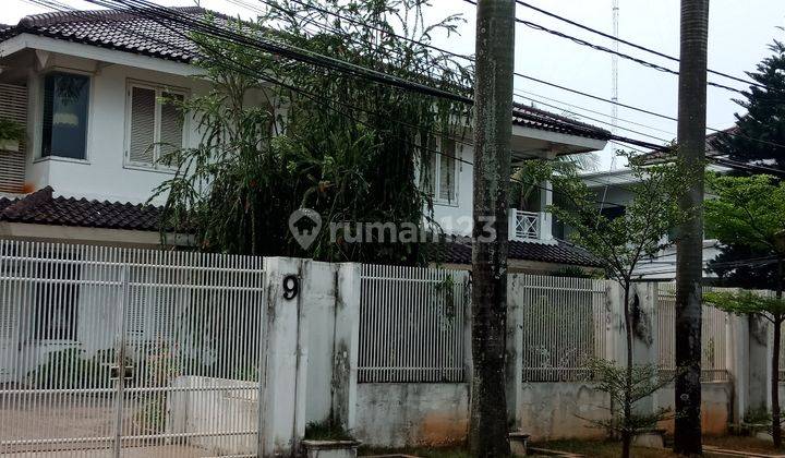 Rumah Hoek Cantik Termurah Kemang Selatan LT 1238 m2, LB 850 m2, Akses Jalan 3 Mobil, view Taman, Asri, Harga 8,5 juta per meter 2